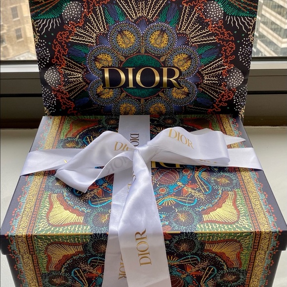 Christian Dior Travel Vanity Case. - Picture 12 of 12